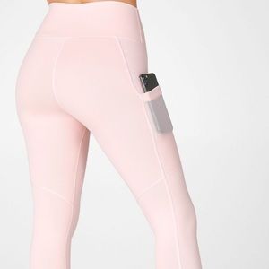 Fabletics Mila Pocket Capri